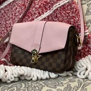 LOUIS VUITTON CLAPTON PM! 100% AUTHENTIC!